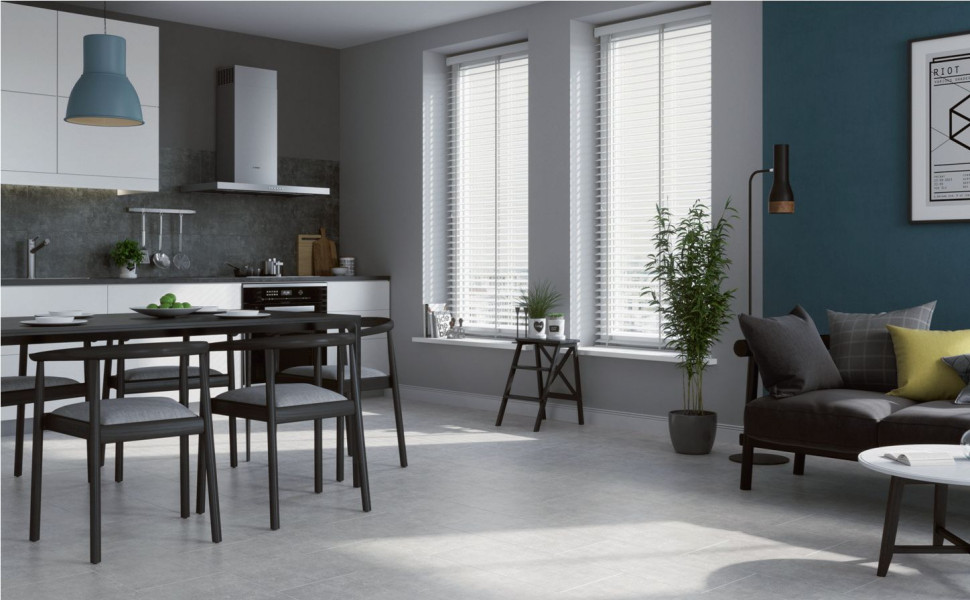 Posadzka z płytek w salonie