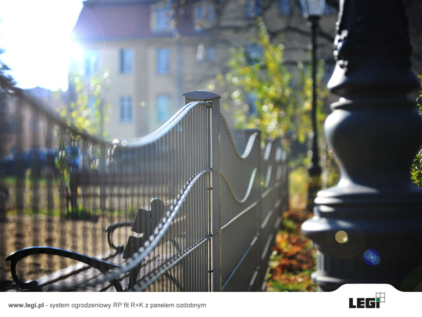 System ogrodzeniowy RP fit R + K z panelem ozdobnym