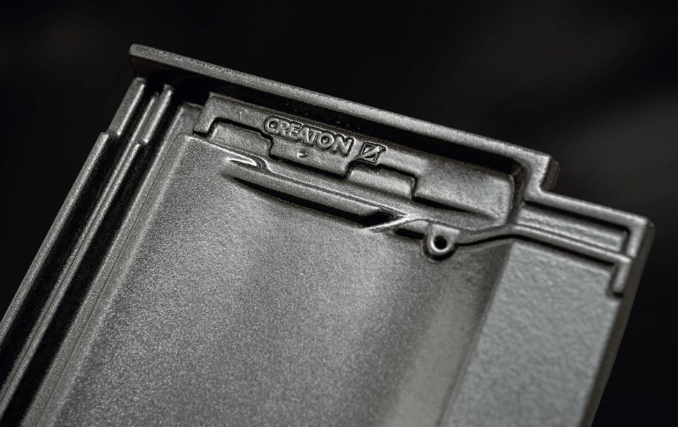 Dachówka z zamkiem górnym i bocznym