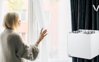 Jak rekuperacja pomaga w walce z wilgocią i pleśnią w domu?