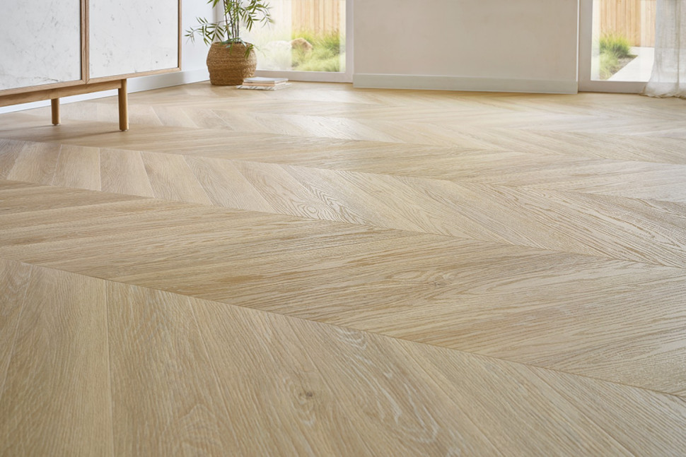 Kolekcja paneli podłogowych  Amaron Chevron (fot. Decora)