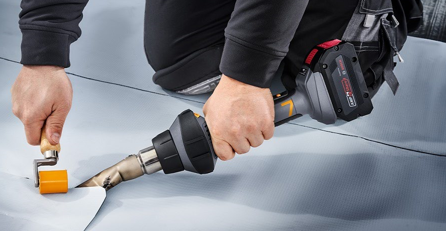 Kształt opalarki otwiera szereg zastosowań jako zgrzewarka czy spawarka do tworzyw sztucznych.