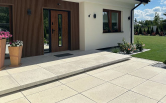 Betonowe płyty tarasowe FORBET - solidny fundament relaksu