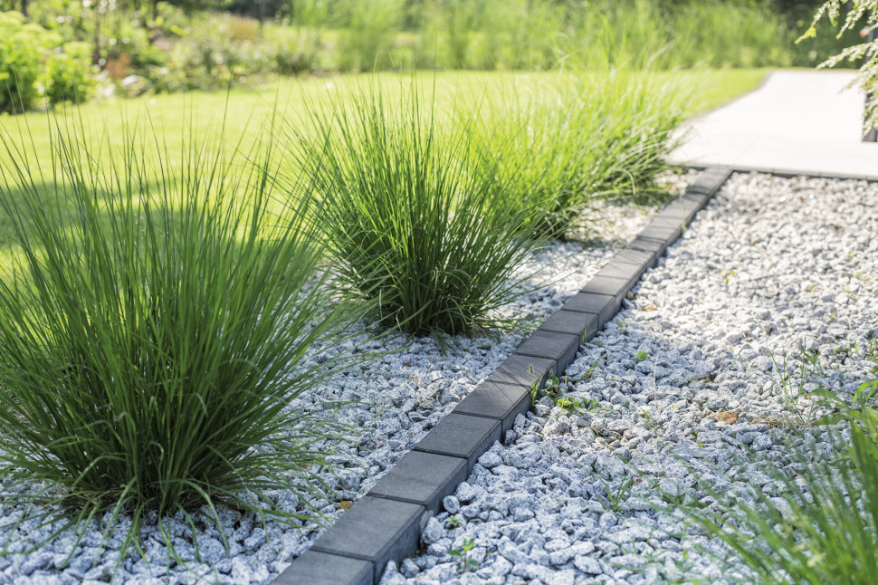 obrzeża ścieżek ogrodowych