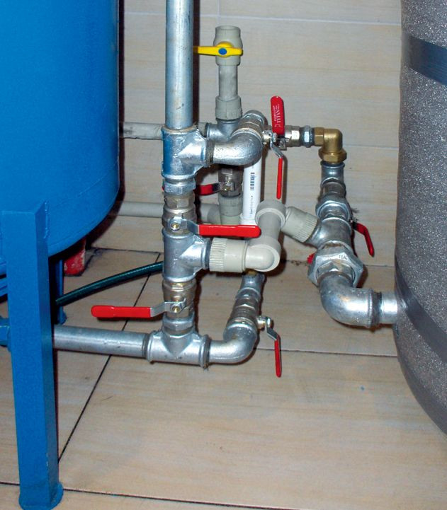 Kotłownia ma tylko 4,5 m2 powierzchni, nie zapewnia więc komfortowego dostępu do urządzeń