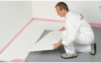 Ciepła podłoga nad chłodną piwnicą: 10 cm styropianu to za mało?