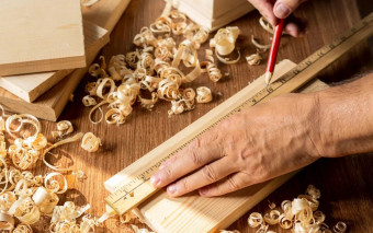 Czym różnią się poszczególne rodzaje połączeń ciesielskich?