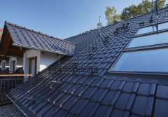 Jak wybrać dachówkę ceramiczną? Mat kontra połysk na Twoim dachu