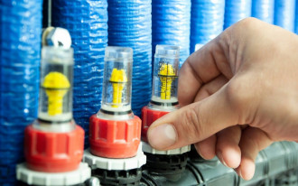 Regulacja wodnego ogrzewania podłogowego