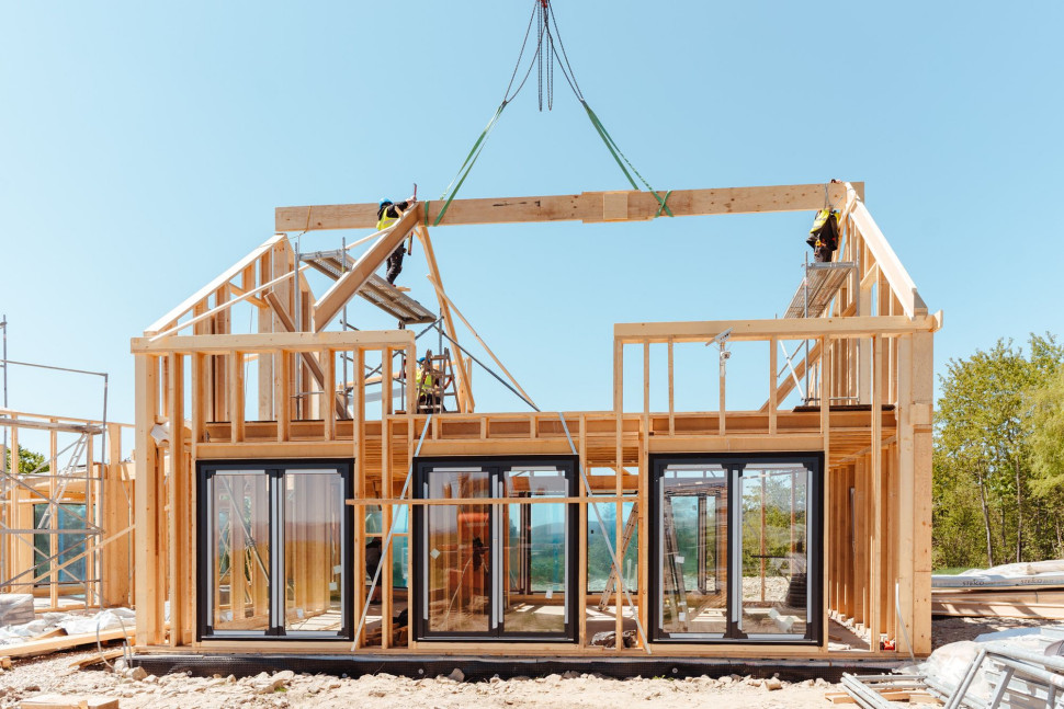 Podstawa konstrukcji szkieletowej przegród budynku - drewnopochodne belki dwuteowe STEICOjoist