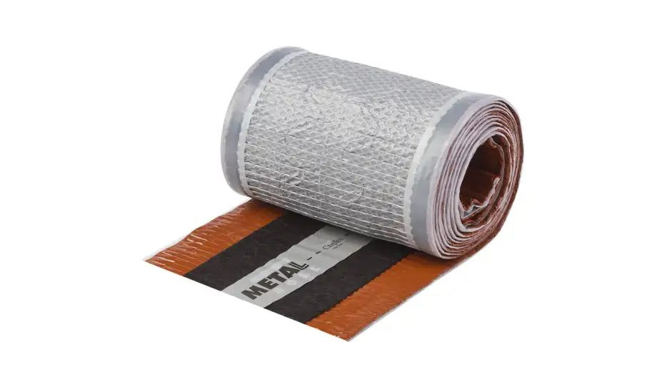 Taśma uszczelniająco-wentylacyjna Metalroll.