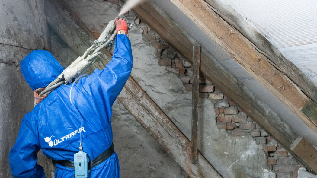 Izolacja pianą otwartokomórkową. Przewaga nad tradycyjnymi metodami