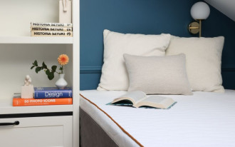 Jak dobrać rozmiar materaca do małej sypialni? Wskazówki i porady dla ograniczonej przestrzeni