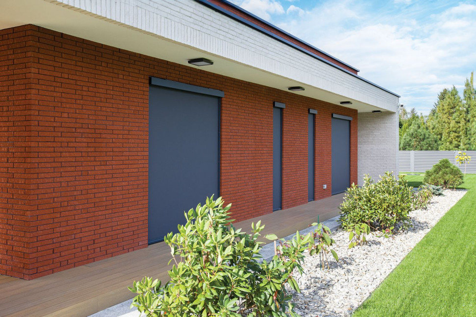 Markizy VMZ z linii INNOVIEW absorbują promieniowanie słoneczne jeszcze przed szybą