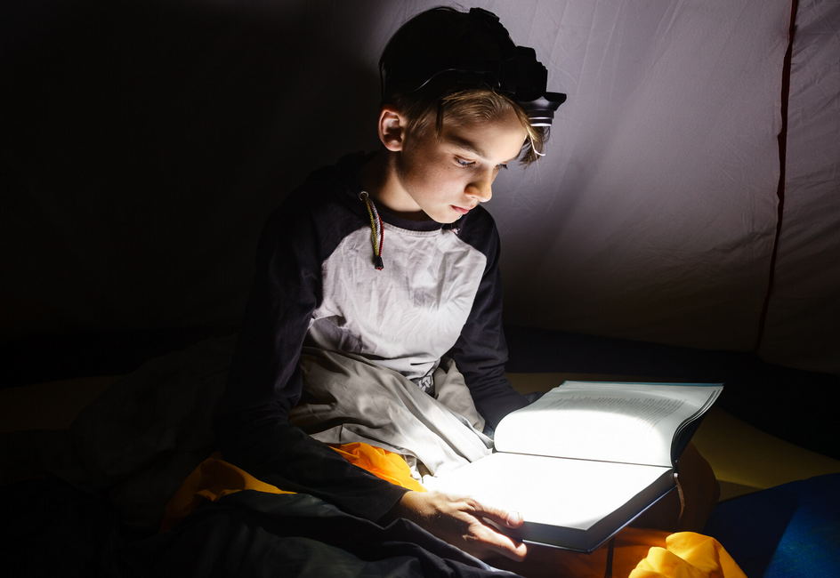 Latarka czołowa MAXIL ACCU