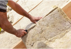 Jedna warstwa izolacji to za mało? Dodatkowe 10 cm zwiększa skuteczność o 40%!