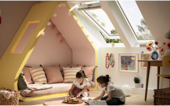 Ile naprawdę kosztuje montaż okna dachowego?