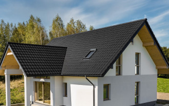 Jak dachówki półpłaskie zmieniają oblicze nowoczesnego dachu?