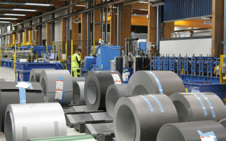 Ruukki Construction kończy dużą inwestycję w Finlandii: bardziej zrównoważone dachy w wydajniejszy sposób