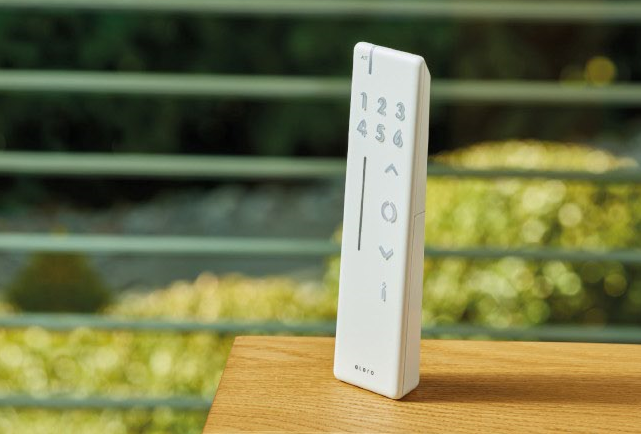 Nowa linia pilotów do rolet Elero Son