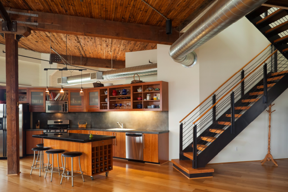 Stylowe drewniane schody – inwestycja w trwałość i design