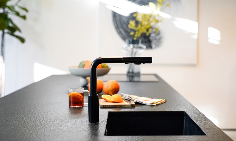 Baterie filtrujące wodę Duero Pure dostępne są w dwóch kształtach: basic i style