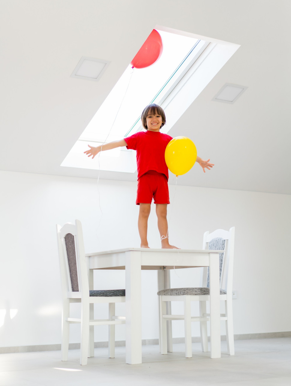 Okno dachowe w pokoju dziecka