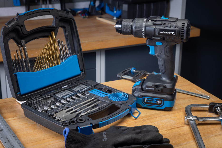 Zestaw 100 akcesoriów od Högert Technik