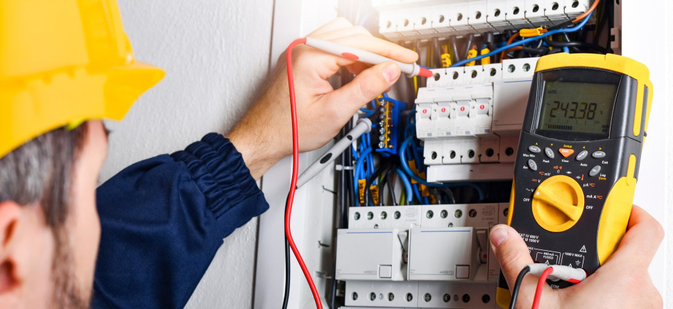 Pomiary parametrów instalacji wykonuje się przy pomocy specjalistycznych mierników