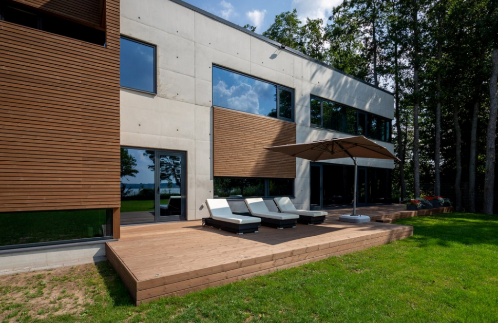 Wybierając elewacje drewnianą z oferty Kompleks Market, otrzymujemy produkt najwyższej jakości.