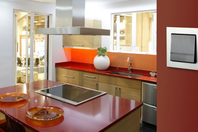 Czy gniazd w kuchni może być za dużo? Sprawdź, jak rozmieścić osprzęt elektryczny w kuchni