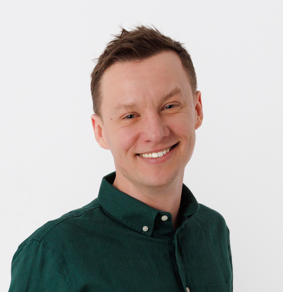 Łukasz Jaworski, projektant w dziale rozwoju produktów Design Lab Nowodvorski Lighting.