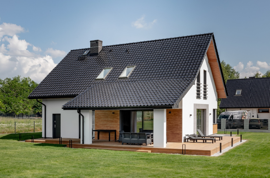 Dachówka ceramiczna Braas Rubin 13V, kolor czarny błyszczący