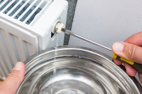 Po czym poznać, że grzejnik jest zapowietrzony?