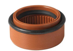 Rura PCV w betonie? Tak, ale nie na sztywno!