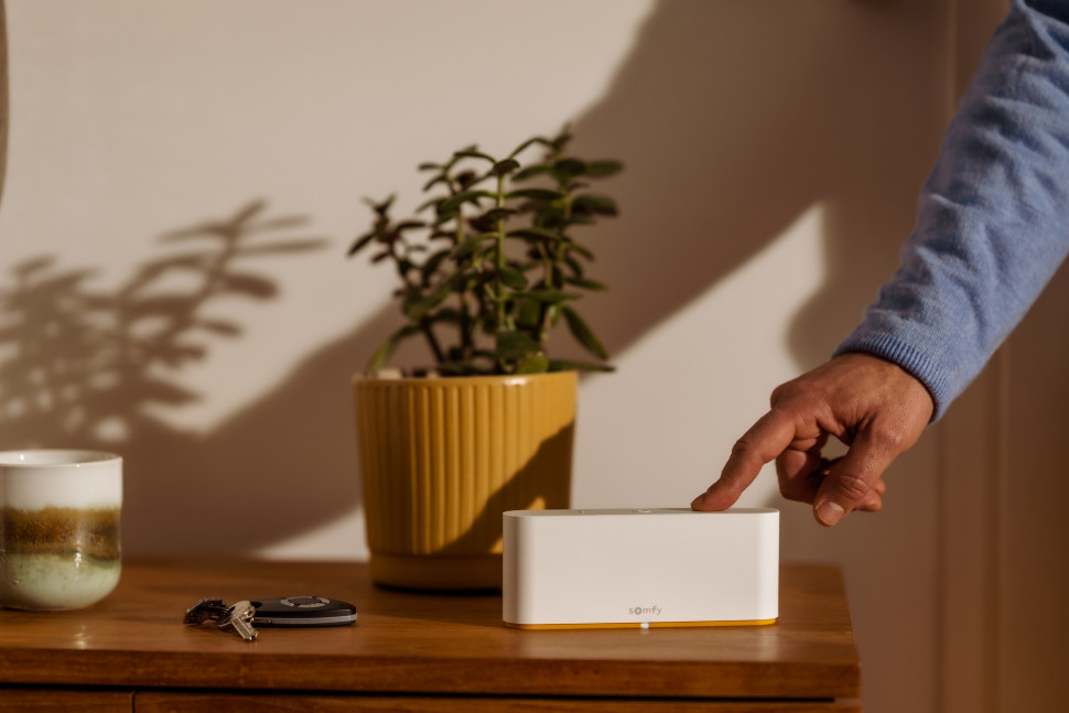 Centrala TaHoma switch® (fot. Somfy)