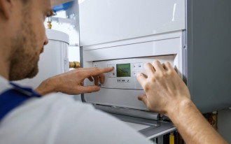 Jak wygląda przegląd instalacji gazowej i czy jest obowiązkowy? Prawo budowlane