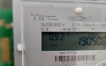 Jak działają liczniki energii? Indukcyjne, elektroniczne i zdalnego odczytu