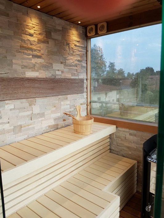 Profile z osiki białej stosowane są jako: Ławki do sauny, profile ścienne, boazeria.