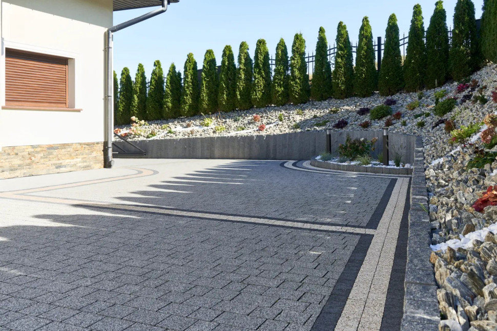 Kostka brukowa Akropolis płukany marki Chyżbet.