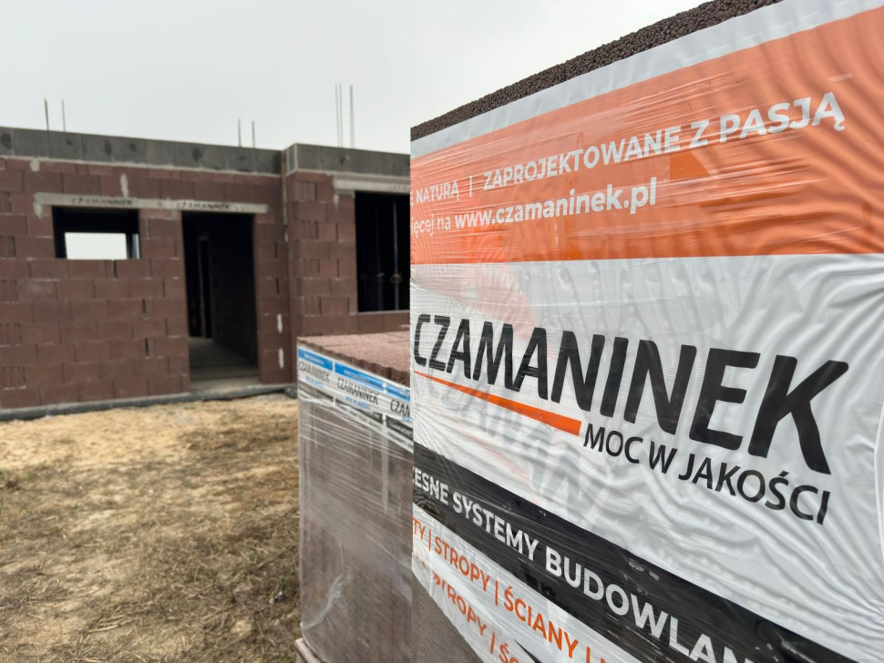 System ścienny Czamaninek