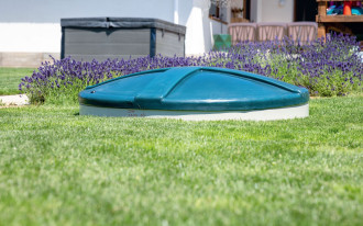 Jaki typ oczyszczalni wybrać - kompaktową czy z drenażem?