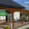 Łuki gięto-klejone na tarasie i w ogrodzie – trwałość spotyka design