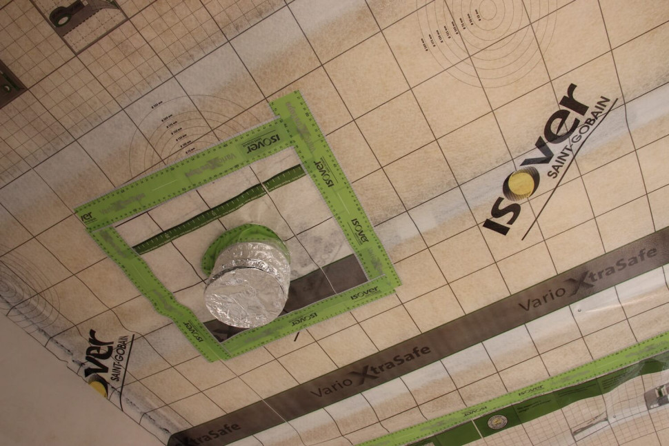 Folia paroizolacyjna ocieplenie poddasza