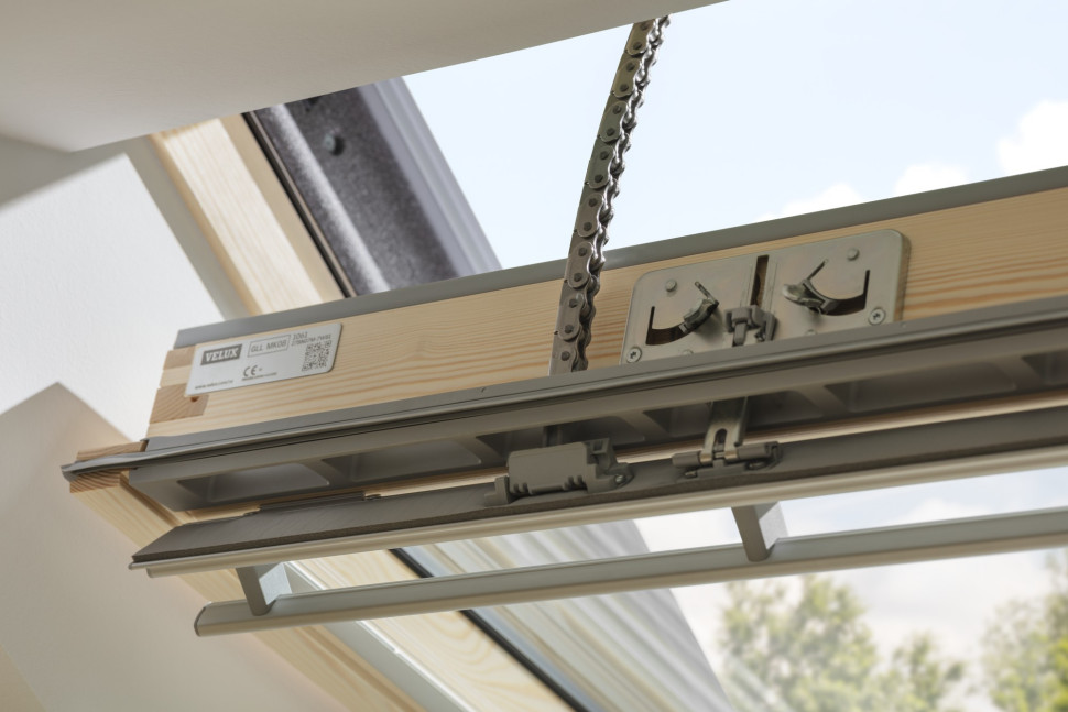 Mechanizm pozwalający na automatyczne otwieranie okien (fot. VELUX)