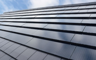 Energia słoneczna w eleganckiej formie: Panele Wevolt X-Tile zintegrowane z dachówką