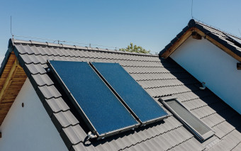 Kolektory słoneczne wracają do gry. Sprawdzamy, czy nadal się opłacają