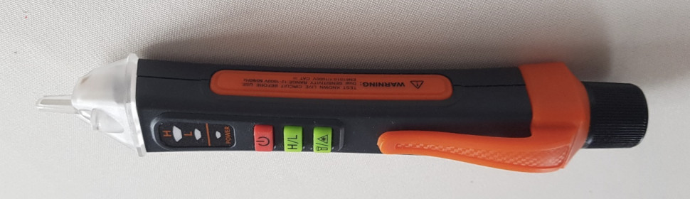 Próbnik, detektor napięcia.