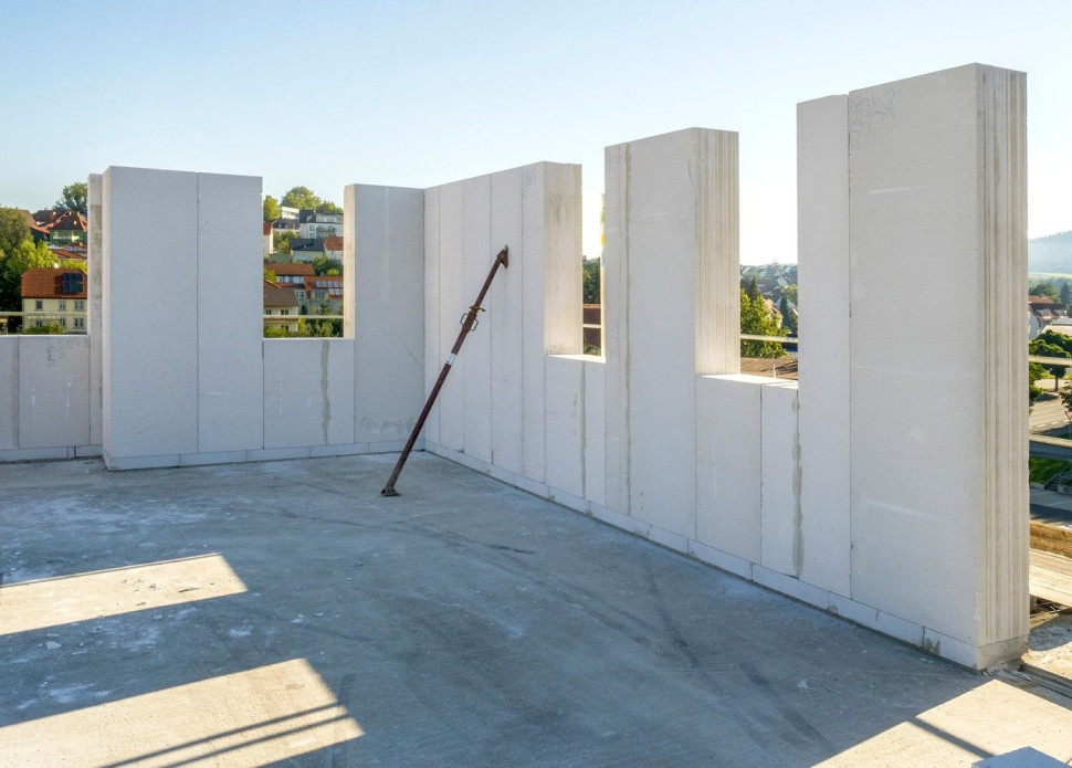 Budowa ścian z wielkoformatowych paneli ściennych Ytong Panel SWE