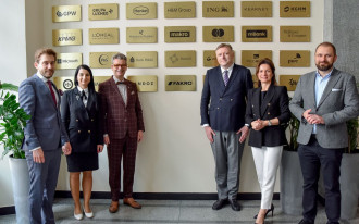 FAKRO dołączyło do Klubu Partnerów SGH